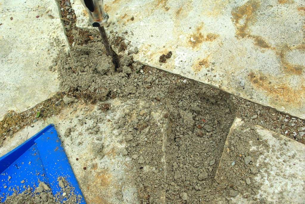 It's Not Work, It's Gardening! Filling flagstone patio cracks